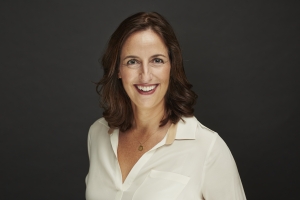 Samara Sweig image