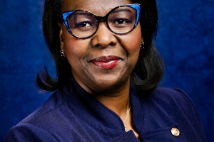 Woodlyne Pierre-Lallemand headshot